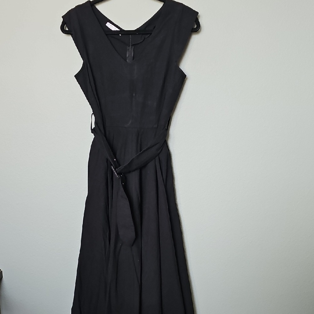 Calista V Neck Witchy Fall Belted Small Cotton Elegant Black Sleeveless Dress - Picture 2 of 11